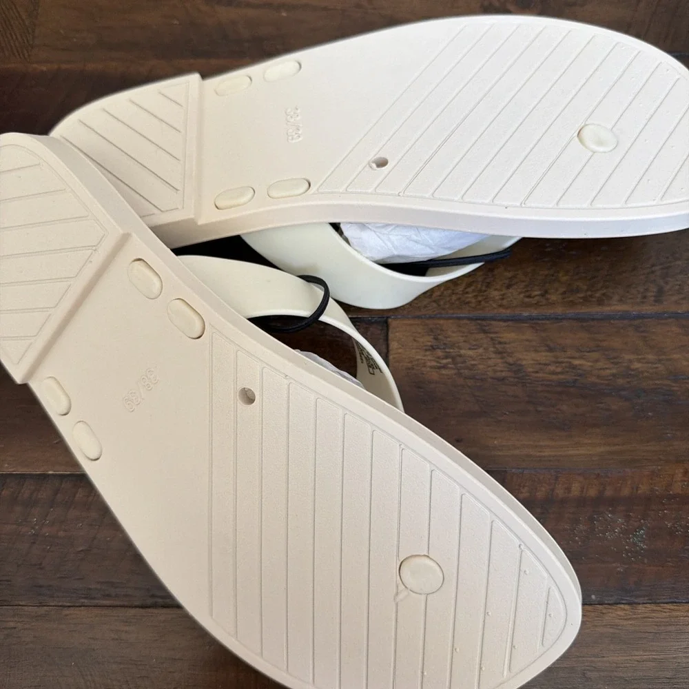 Zara Home Beige Flip Flops Thong Sandals  NWT 38 39 USA 7.5 8 - Picture 3 of 4
